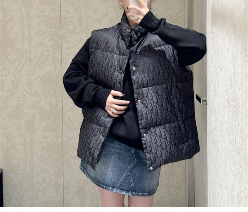 디올 디올 오블리크 다운 베스트 레플리카 - 의류 | 세미샵 레플리카 사이트