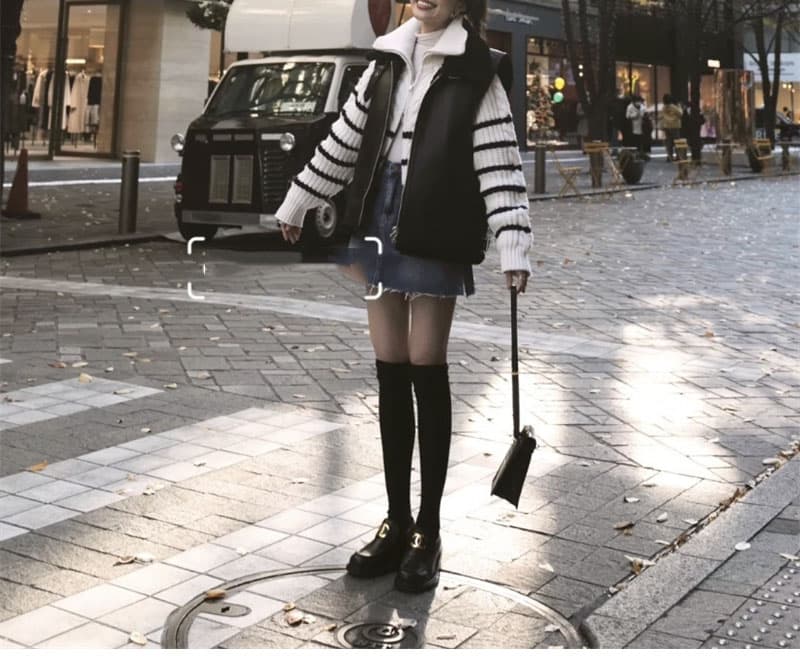 샤넬 22k CC 로고 로퍼