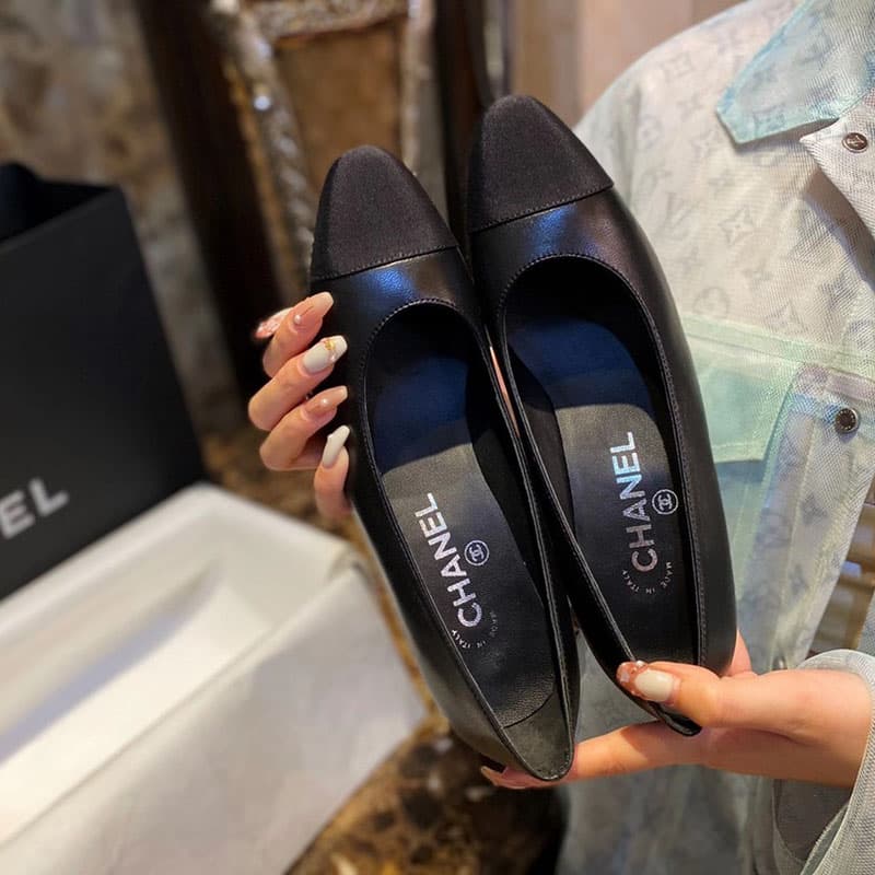 C H A N E L 샤넬 cc로고 통굽 펌프스 레플리카 - 신발 | 세미샵 레플리카 사이트