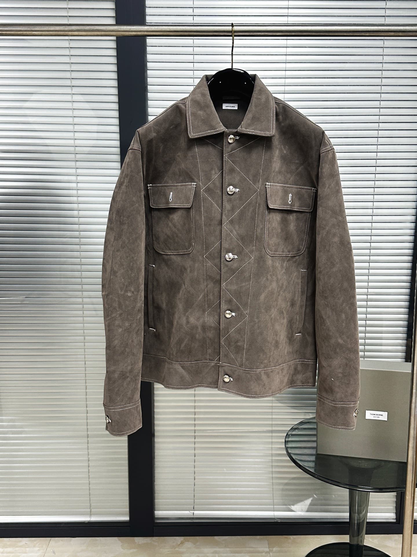 톰브라운 톰브라운 스웨이드 셔츠 재킷 레플리카 - 의류 | 세미샵 레플리카 사이트