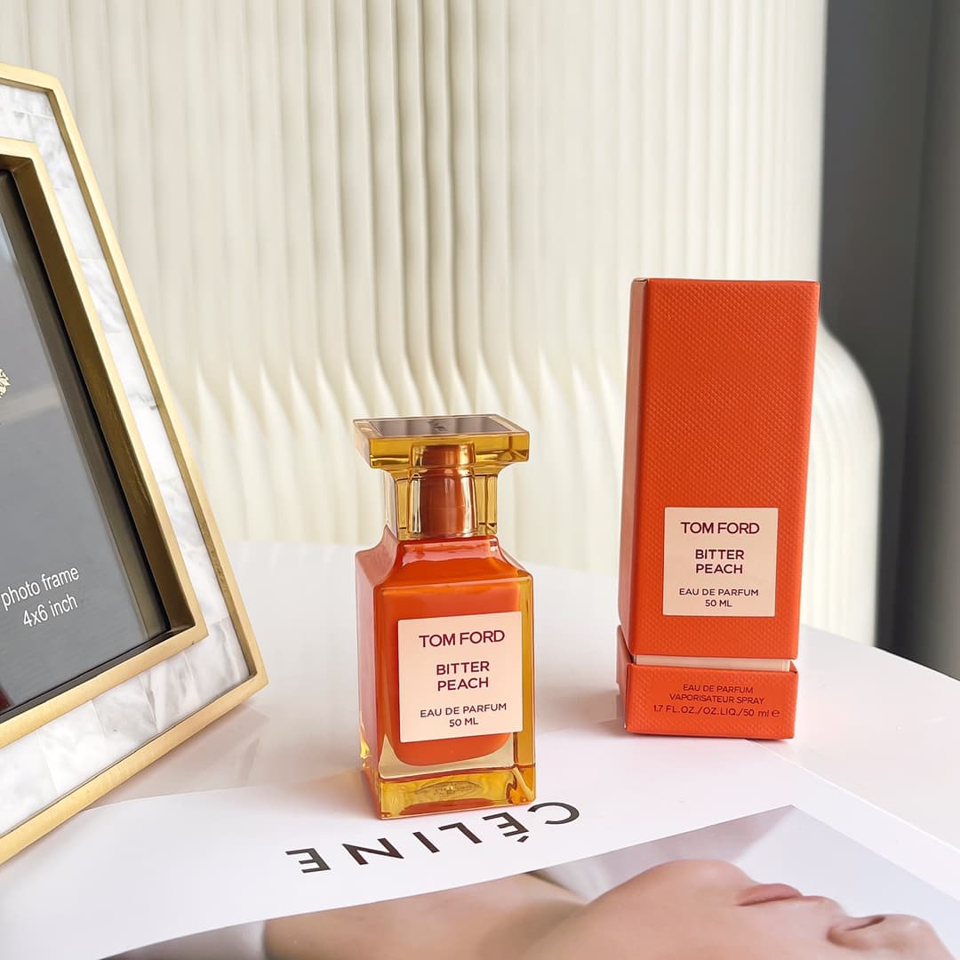 톰포드 톰포드 비터 피치 오드 향수 레플리카 - 악세사리 | 세미샵 레플리카 사이트