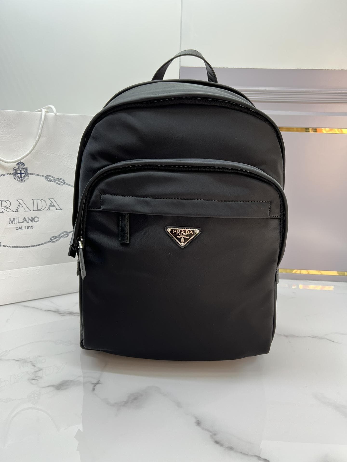 P R A D A Re-Nylon Logo Plaque BackPack 레플리카 - Bag | 세미샵 레플리카 사이트