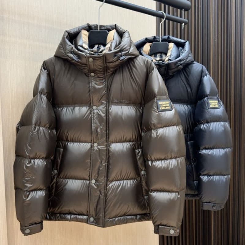 Burberry 버버리 24FW 로고 패치 숏 패딩 다운 자켓 레플리카 - 의류 | 세미샵 레플리카 사이트