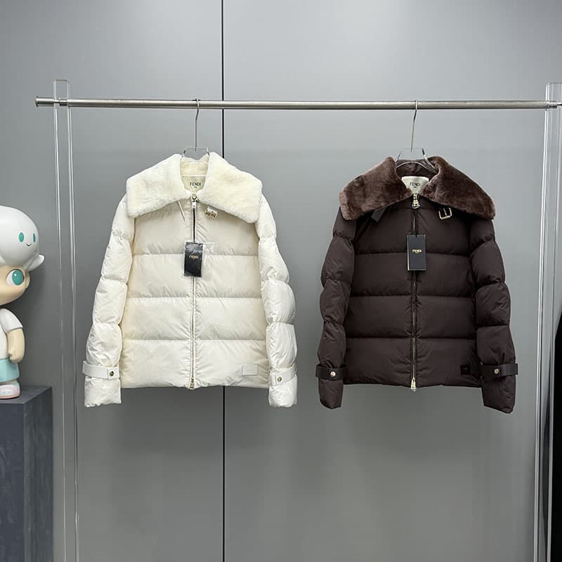 펜디 펜디 퀼팅 애비에이터 다운 패딩 자켓 레플리카 - 의류 | 세미샵 레플리카 사이트