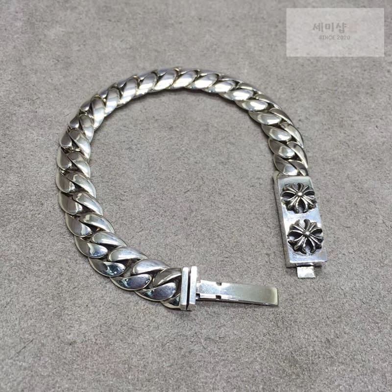 Chrome Hearts 크롬하츠 대거 925 실버 클래식 팔찌 악세사리