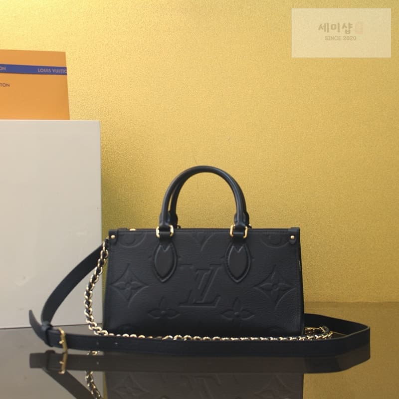 Louis Vuitton 루이비통 온더고 이스트 웨스트 모노그램 앙프렝뜨 M23640 - 세미샵