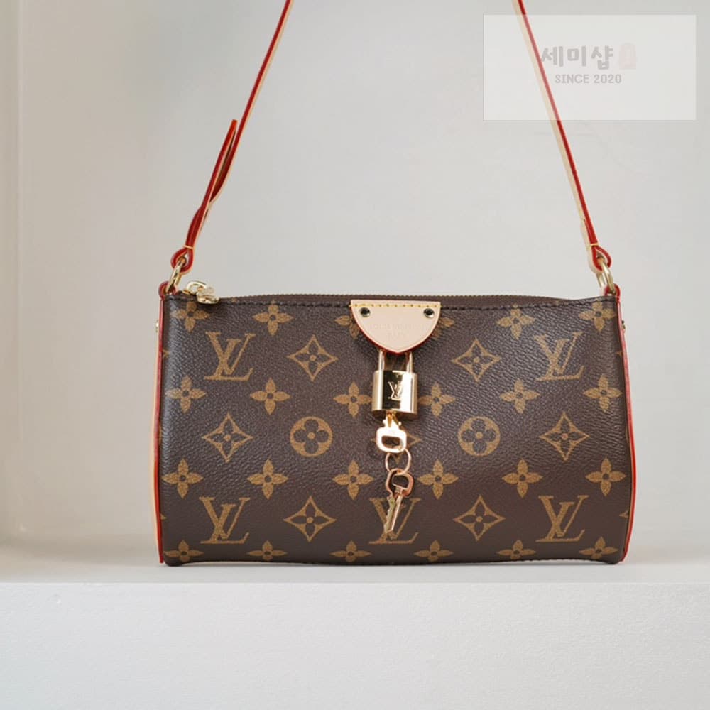 Louis Vuitton 루이비통 포쉐트 티레트 백 M47123 - 세미샵