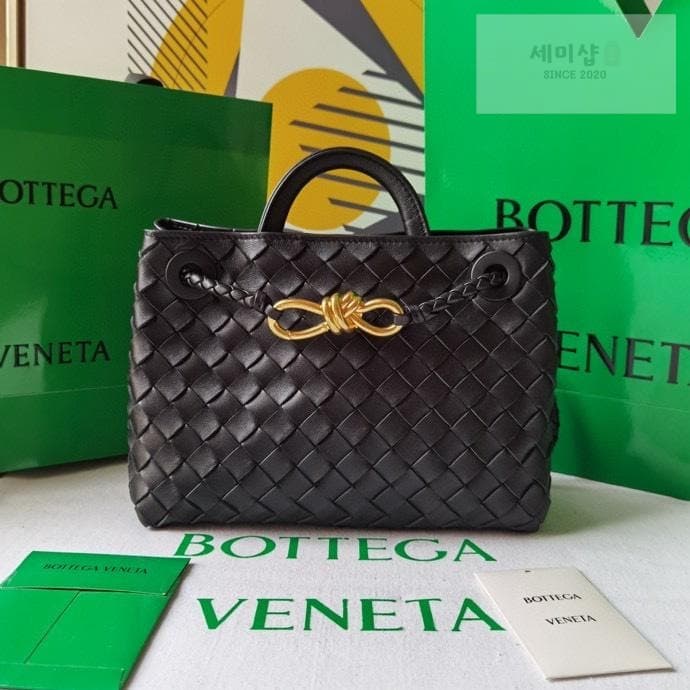 Bottega Veneta Bottega Veneta Andiamo - 세미샵