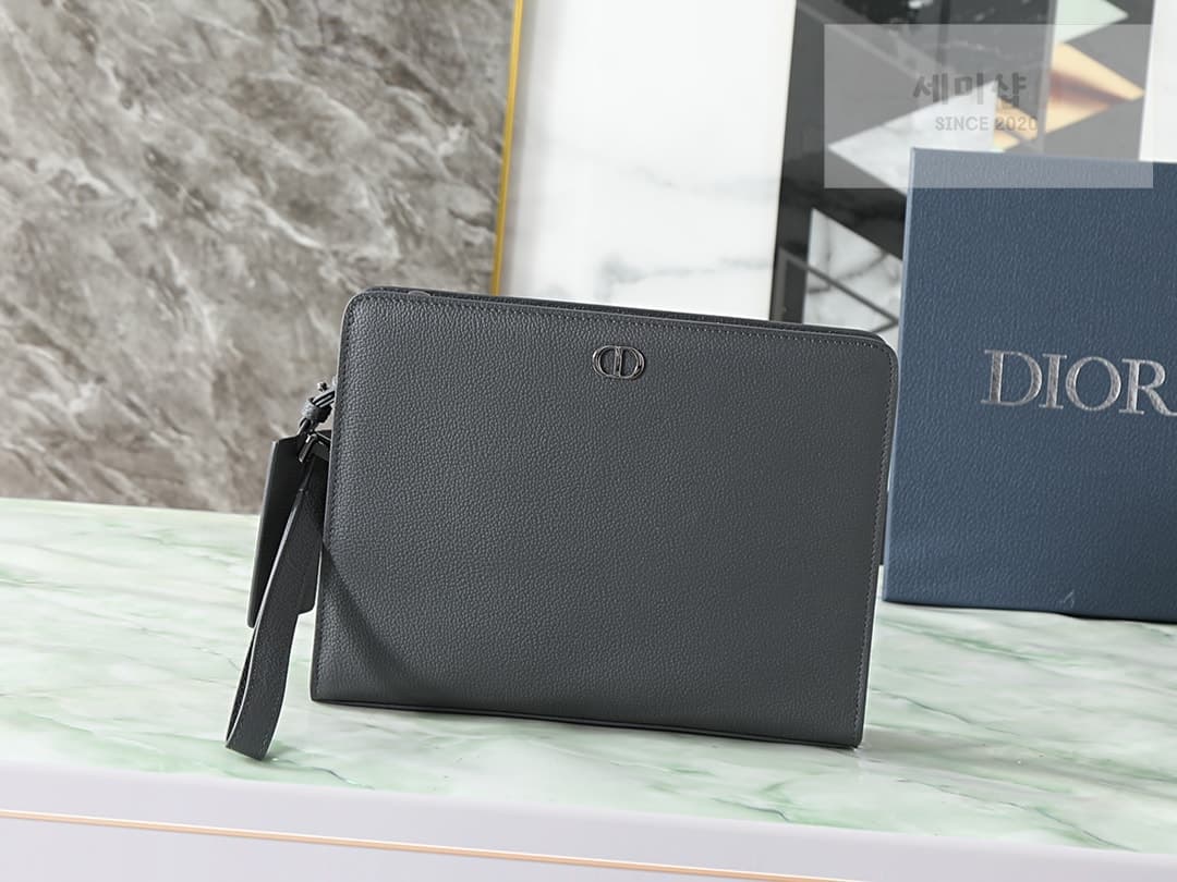 D I O R 디올 CD 아이콘 A5 트라이앵글 파우치 그레이 Bag
