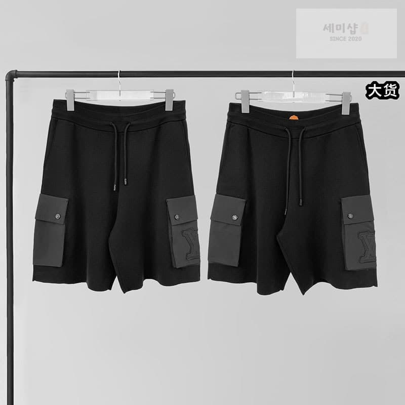 Louis Vuitton 루이비통 24 하이브리드 코튼 니트 테크 숏 팬츠 - 세미샵