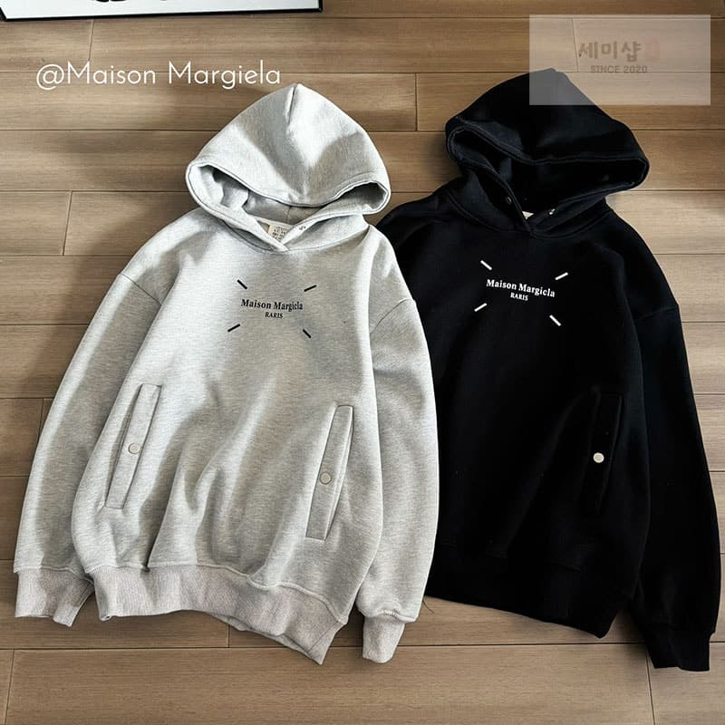 Maison Margiela 메종마르지엘라 MM6 스티치 로고 후디 - 세미샵