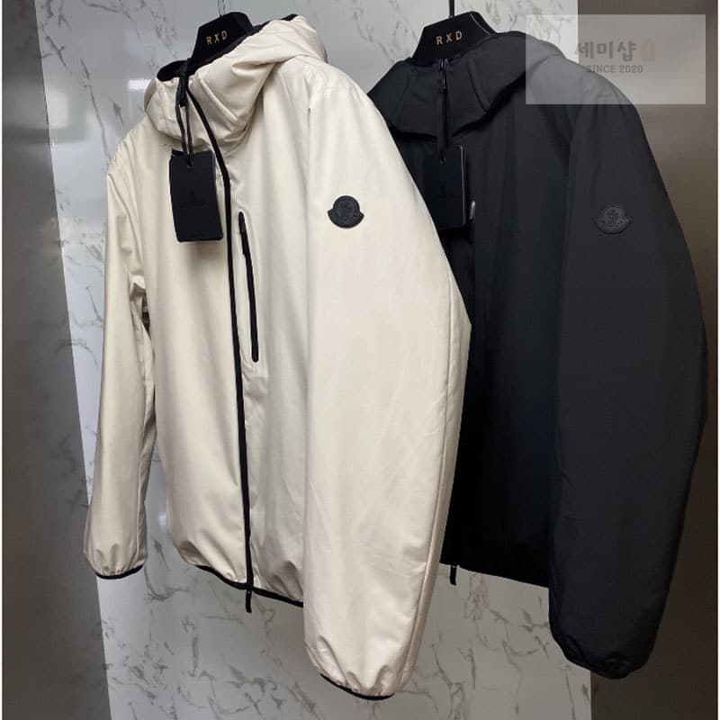 Moncler 몽클레어 Lausfer 라우스퍼 다운 자켓 - 세미샵