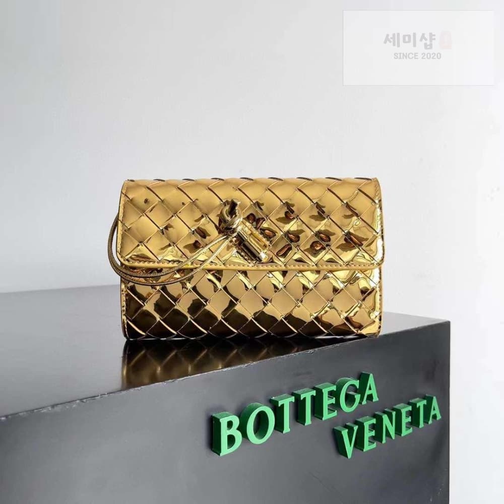 Bottega Veneta Bottega Veneta Andiamo Wallet - 세미샵