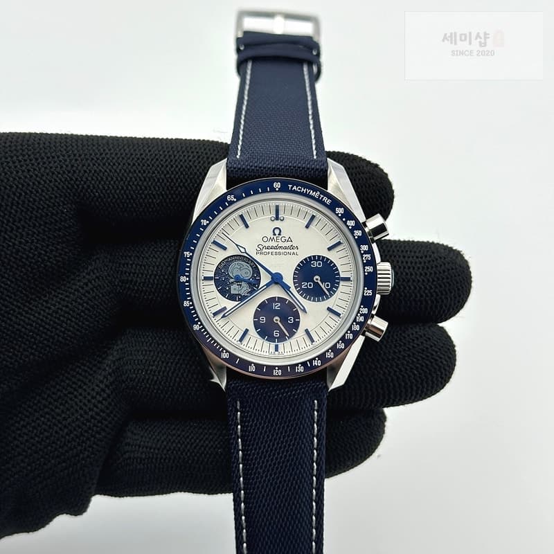 Omega OS공장 오메가 스피드마스터 스누피 스틸 블루앤화이트 페브릭스트랩 레플리카 - 시계 | 세미샵