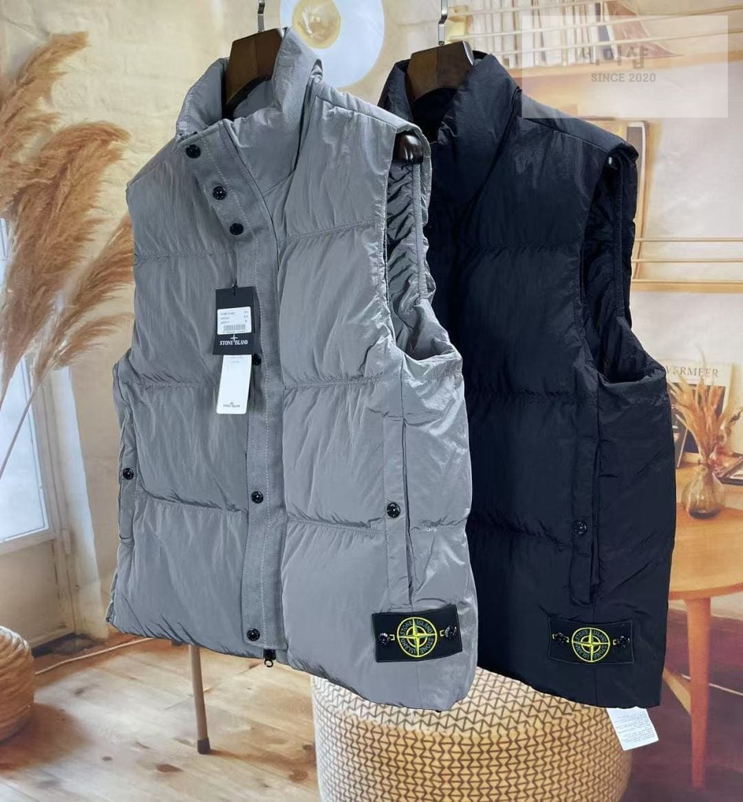 Stone Island 스톤아릴랜드 메탈 가먼트 다이 다운 베스트 - 세미샵